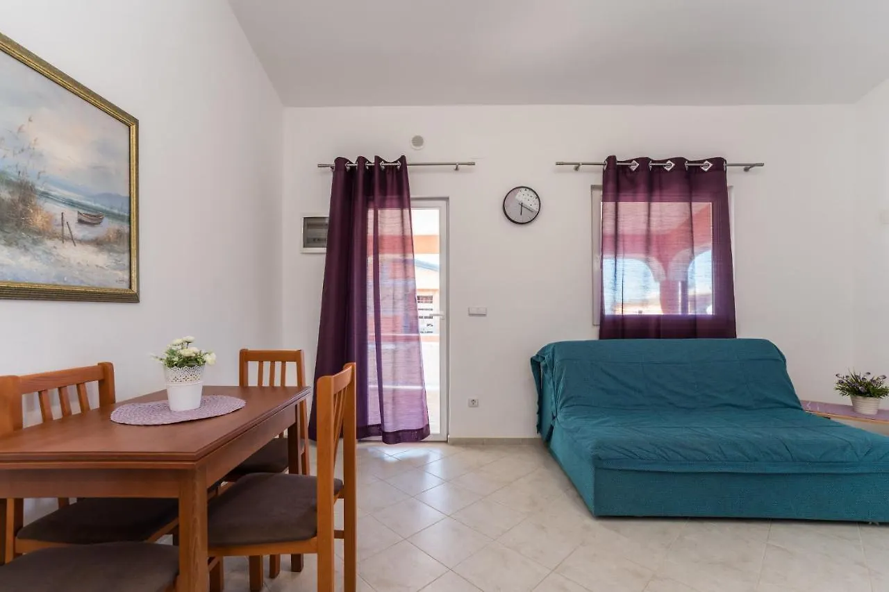 Apartmani Zarko Vir