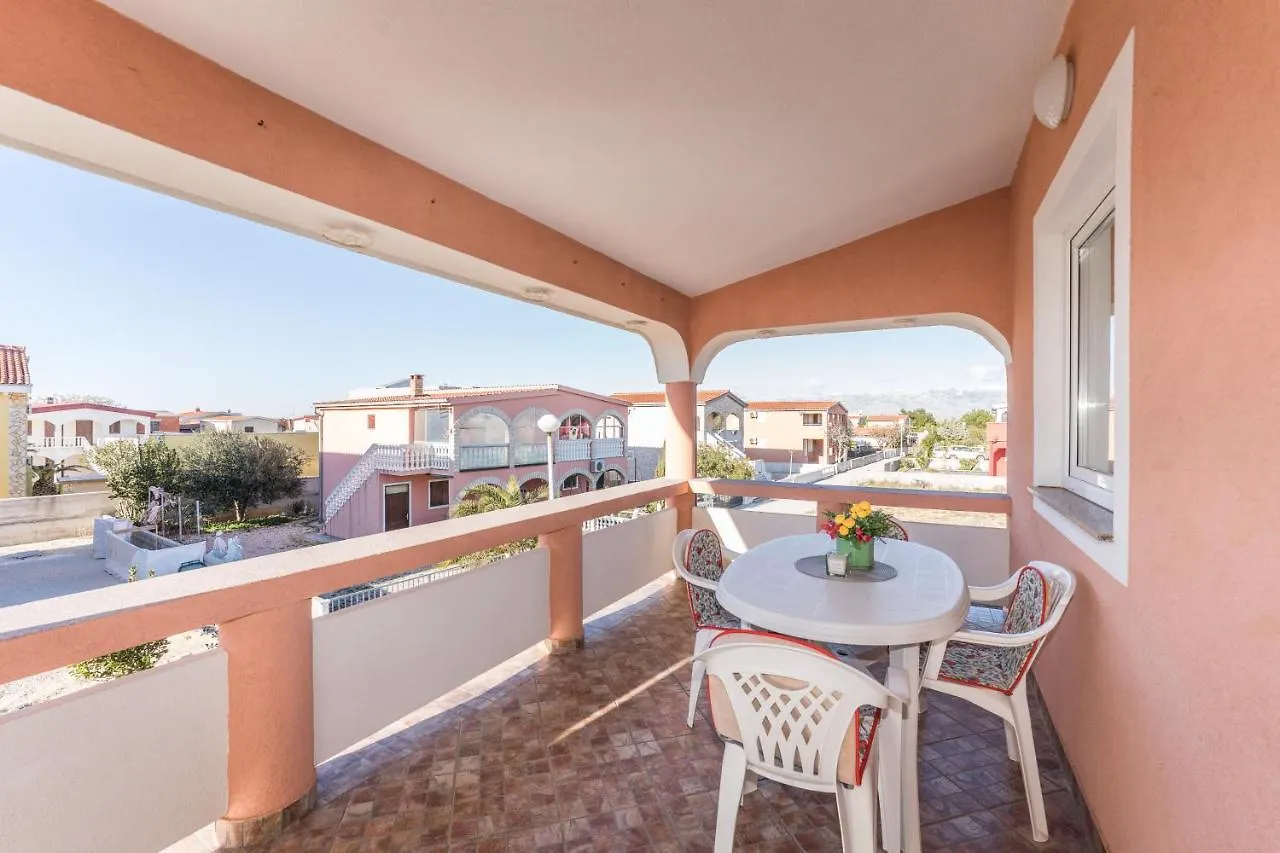 Apartmani Zarko Vir Daire