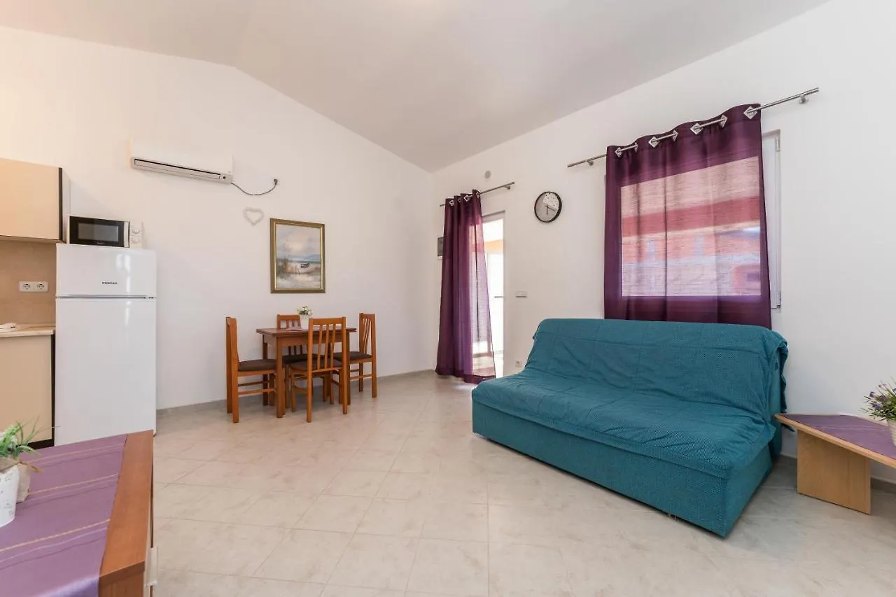 Apartmani Zarko Vir